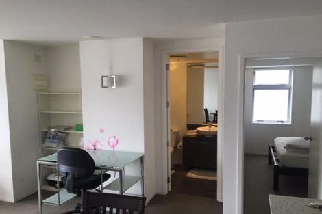 Photo of property in 135 Victoria Street, Cambridge, 3434
