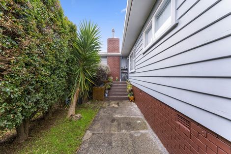 Photo of property in 21 Tawa Crescent, Manurewa, Auckland, 2102