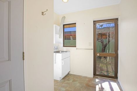 Photo of property in 21 Cedar Drive, Paraparaumu Beach, Paraparaumu, 5032