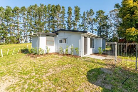 Photo of property in 65 Annett Road, Kumeu, 0891