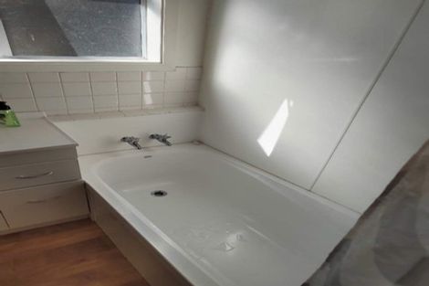 Photo of property in 66 Hollyford Avenue, Bryndwr, Christchurch, 8053