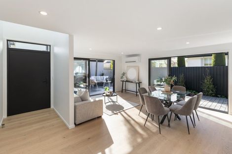 Photo of property in 2/61 Murray Place, St Albans, Christchurch, 8014