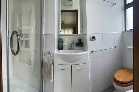 Photo of property in 9 Fastness Crescent, Wanaka, 9305