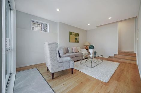 Photo of property in 116 Keri Vista Rise, Papakura, 2110