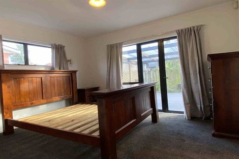 Photo of property in 19 Tane Street, New Lynn, Auckland, 0600