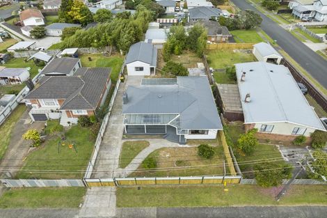 Photo of property in 14 Clayton Road, Manurewa, Auckland, 2102