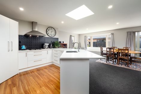 Photo of property in 92 Milns Road, Halswell, Christchurch, 8025