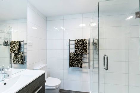 Photo of property in Frame Apartments, 901/111 Molesworth Street, Thorndon, Wellington, 6011