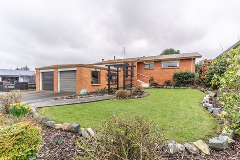 Photo of property in 14 Hamilton Avenue, Winton, 9720