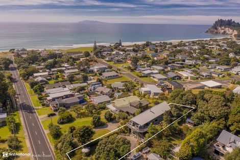 Photo of property in 35 Whiritoa Beach Road, Whiritoa, Whangamata, 3691