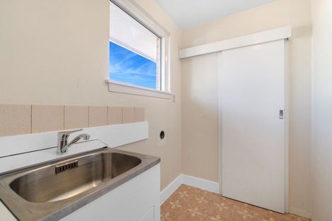 Photo of property in 42 Fovant Street, Russley, Christchurch, 8042