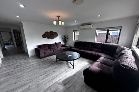 Photo of property in 19 Reding Street, Takanini, 2112