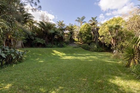 Photo of property in 27 Te Arawa Place, Welcome Bay, Tauranga, 3112