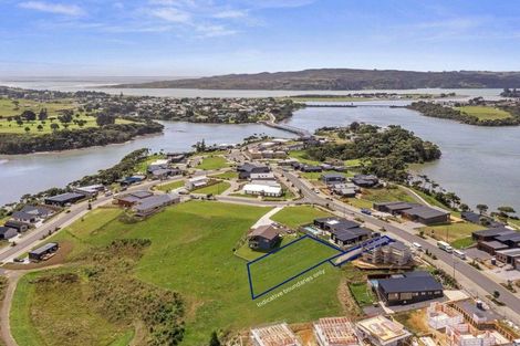 Photo of property in 48 Rangitahi Road, Raglan, 3225