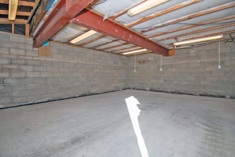 Photo of property in 22 Albatross Close, Whitby, Porirua, 5024