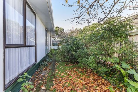Photo of property in 7-a Whitehouse Road, Titahi Bay, Porirua, 5022