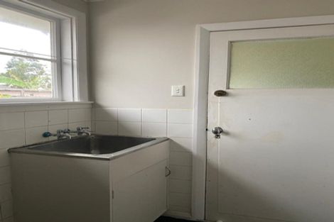 Photo of property in 70 Cambridge Terrace, Papatoetoe, Auckland, 2025