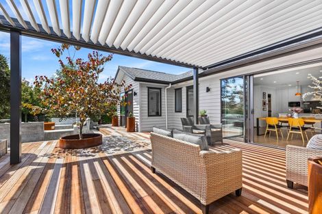 Photo of property in 45 Pohutukawa Parade, Riverhead, 0820