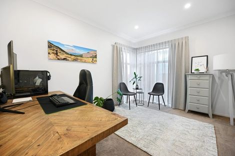 Photo of property in 3d Lake Domain Drive, Frankton, Hamilton, 3204