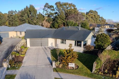Photo of property in 28 Hannah Place, Holmes Hill, Oamaru, 9401