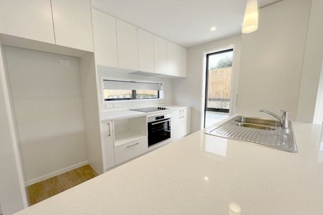 Photo of property in 10a Claridge Street, Glen Eden, Auckland, 0602
