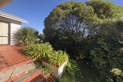 Photo of property in 17 Bedford Grove, Kelson, Lower Hutt, 5010