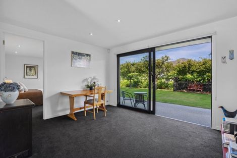 Photo of property in 47 Forest Heights, Wanaka, 9305