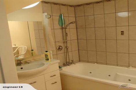 Photo of property in 52 Mitchell Street, Brooklyn, Wellington, 6021