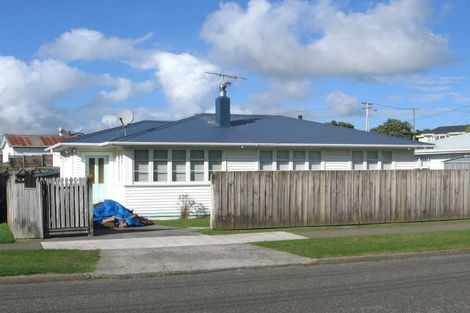 Photo of property in 64 Piko Street, Titahi Bay, Porirua, 5022