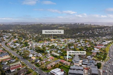 Photo of property in 5/9 Manuka Road, Bayview, Auckland, 0629