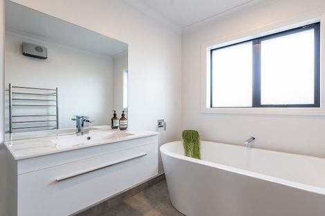 Photo of property in 19 Hickmott Street, Rangiora, 7400