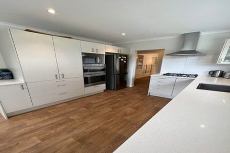 Photo of property in 69 Dunedin Street, Redwood, Christchurch, 8051