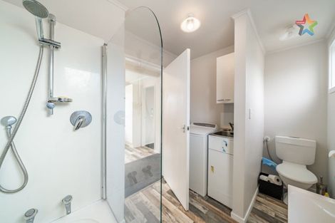 Photo of property in 40b Leighton Avenue, Waiwhetu, Lower Hutt, 5010