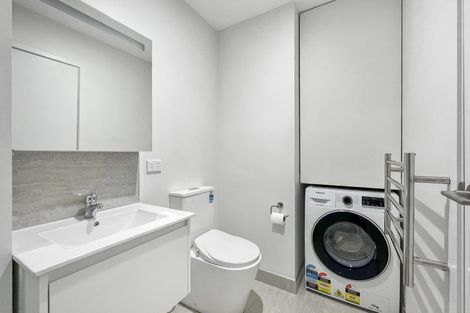 Photo of property in 209/8 Gray Avenue, Mangere East, Auckland, 2024