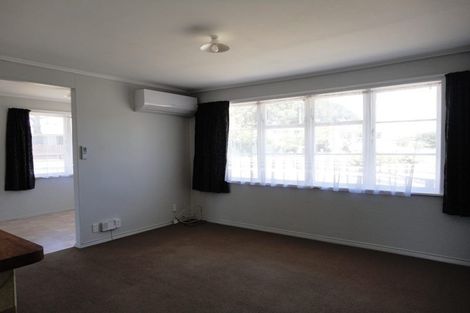 Photo of property in 64 Tawa Crescent, Manurewa, Auckland, 2102