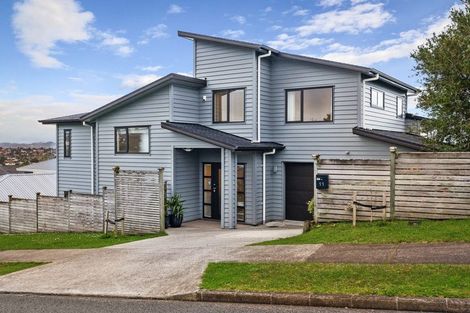 Photo of property in 11 Matisse Drive, West Harbour, Auckland, 0618