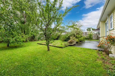 Photo of property in 4 Heath Street, Wainuiomata, Lower Hutt, 5014