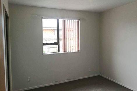 Photo of property in 4 Oriana Crescent, Hornby, Christchurch, 8042