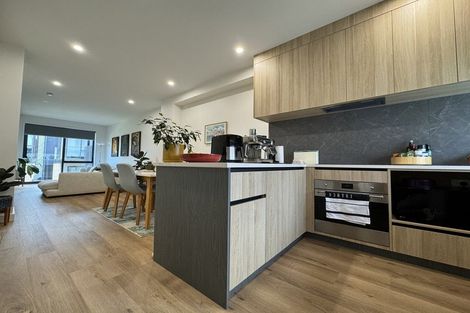 Photo of property in 22 Parkwood Avenue, Westgate, Auckland, 0614