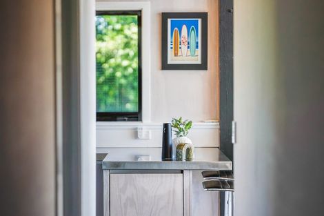 Photo of property in 198-200 Maungakotukutuku Road, Paraparaumu, 5032