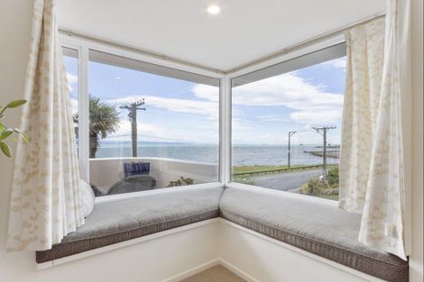 Photo of property in 14 Charles Street, Westshore, Napier, 4110
