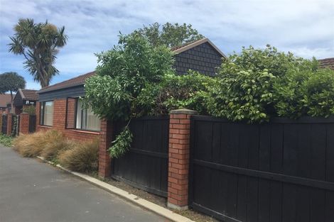 Photo of property in 8 Angela Street, Upper Riccarton, Christchurch, 8041