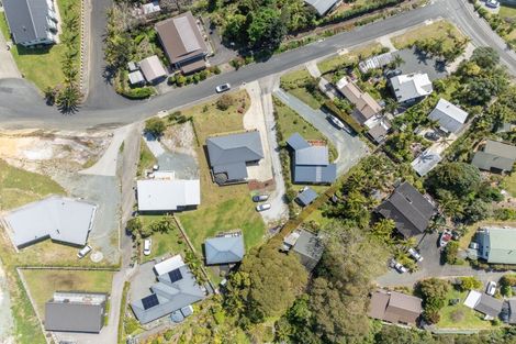Photo of property in 5 Eagles Way, Cable Bay, 0420