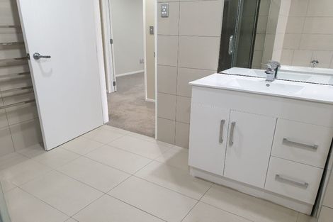 Photo of property in 50b Pinedale Place, Henderson, Auckland, 0610