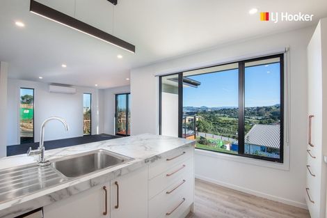 Photo of property in 14 Sunset Terrace, Waikanae Beach, Waikanae, 5036