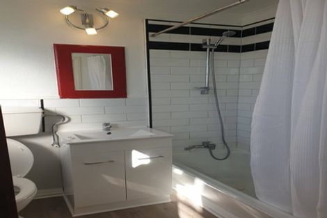 Photo of property in 87 Latham Street, Marewa, Napier, 4110