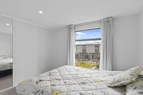 Photo of property in 3/12 New Brighton Road, Shirley, Christchurch, 8061