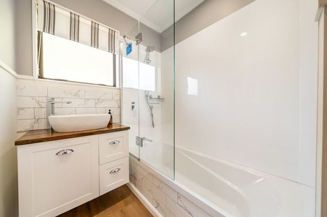 Photo of property in 12 Transom Close, Whitby, Porirua, 5024