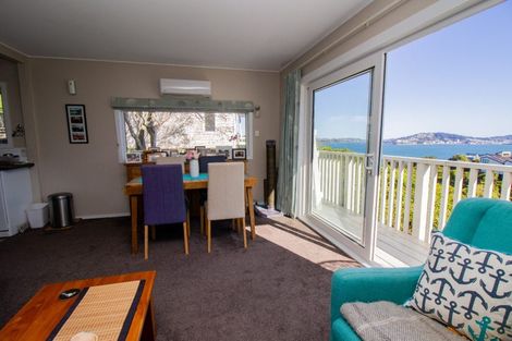 Photo of property in 72u2 Homebush Road, Khandallah, Wellington, 6035