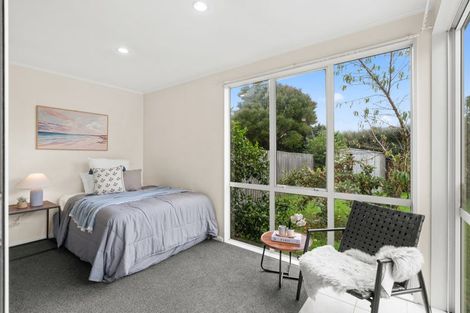 Photo of property in 2/64a Toorak Avenue, Avonhead, Christchurch, 8042